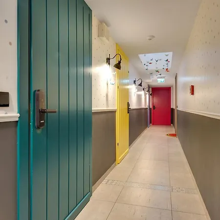 Waterlane Island Hostel&Apartments-2